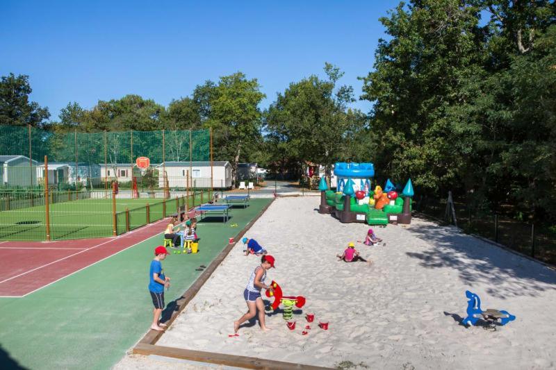 Camping Officiel Siblu Domaine De Soulac Exteriér fotografie